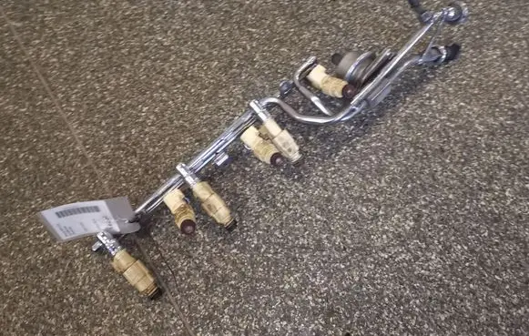 Fuel injectors set