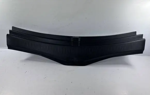Renault Megane IV Trunk/boot sill cover protection 849201564R