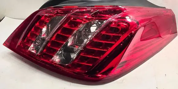 Peugeot 508 RXH Rear/tail lights 085501959RR