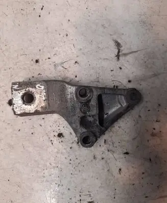 Peugeot Partner Engine mounting bracket 9637792380