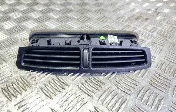 Dash center air vent grill