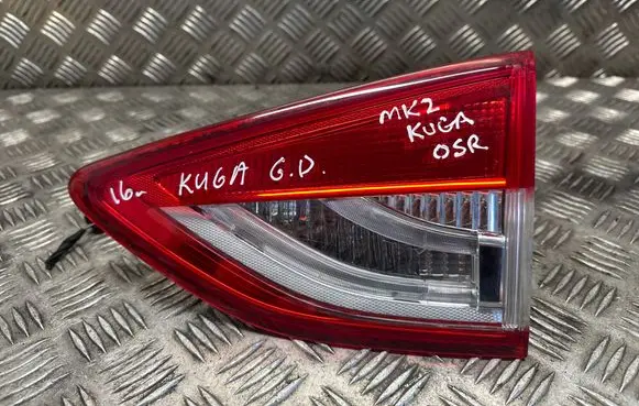 Tailgate rear/tail lights