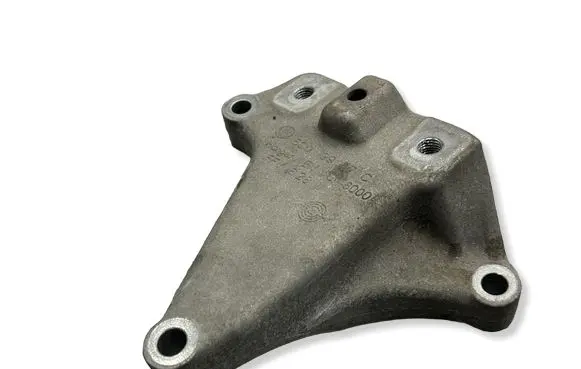 Audi Q2 - Gearbox mounting bracket 5Q0199117C AC46000