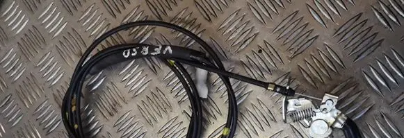 Toyota Corolla Verso AR10 Fuel cap flap release cable 