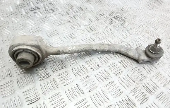 Mercedes-Benz C W203 Front lower control arm/wishbone 