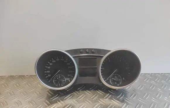 Mercedes-Benz ML W164 Speedometer (instrument cluster) A1645400048 A2C53280897