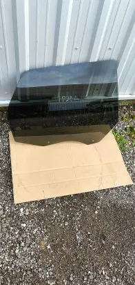 Dodge Durango Rear door window glass 55369554AB