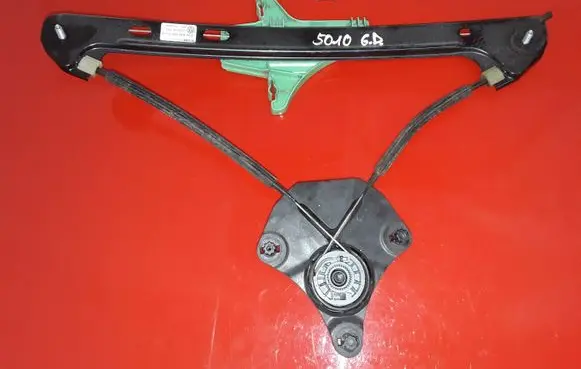 Volkswagen Golf VII Rear window lifting mechanism without motor 5G4839462C C03536103