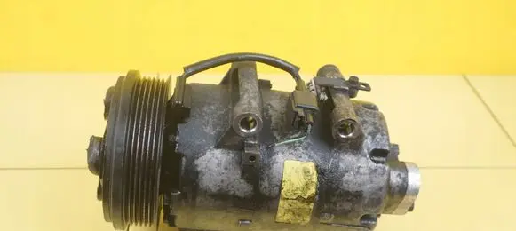 Ford Kuga I Air conditioning (A/C) compressor (pump) 3M5H19D629DE G6DG G6DB