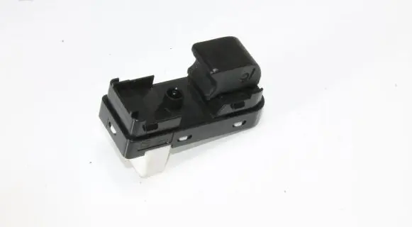 Mazda 3 II Electric window control switch KD3566370