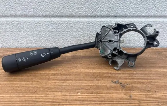 Mercedes-Benz E W210 Wiper control stalk 2085450010 01401400