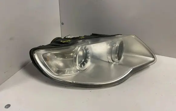 Volkswagen Touareg I Headlight/headlamp 7L6941032A 1LL24703204 24703204000065