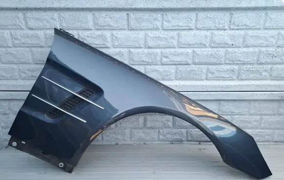 Mercedes-Benz SL R231 Fender