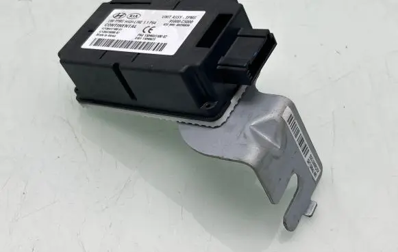 KIA Sorento Tire pressure control unit 95800-C5000 A2C86417500 A2C86416800