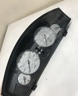 Chrysler 300 - 300C Speedometer (instrument cluster)