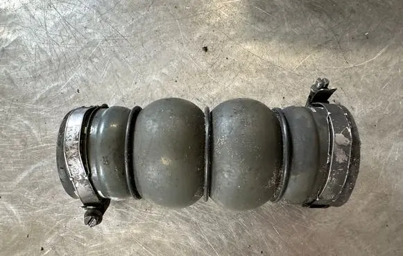 Peugeot 3008 I Intercooler hose/pipe 9685214180
