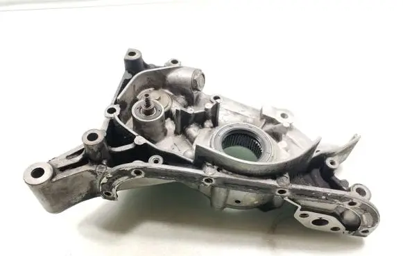 Mitsubishi L300, Cosmos Oil pump 