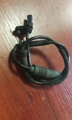 BMW 1 E81 E87 ABS brake wheel speed sensor 6762465