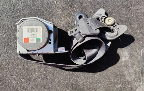 Mini One - Cooper R50 - 53 Front seatbelt 7118129 060330 601028900D