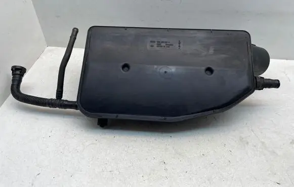 Audi A6 S6 C4 4A Intake resonator 078129951H 3915287903