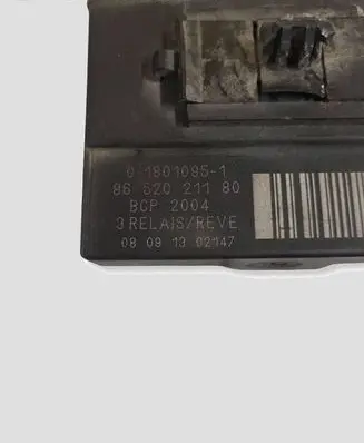 Citroen C5 Glow plug pre-heat relay 9652021180