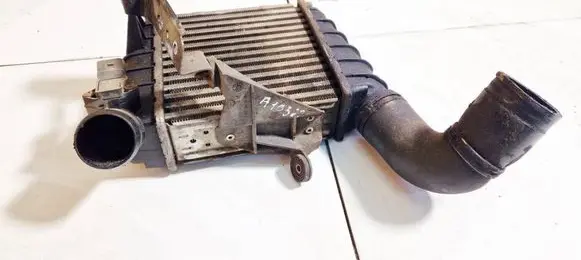 Skoda Fabia Mk1 (6Y) Intercooler radiator 6q0145804a 862397uh862403n