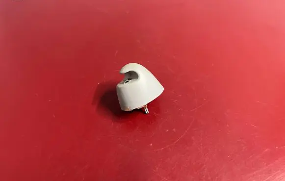 Sun visor clip/hook/bracket