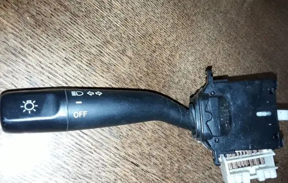 Mazda 6 Indicator stalk 17A089C