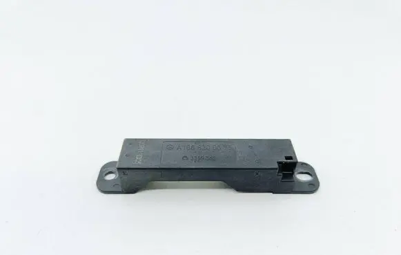 Mercedes-Benz S W221 Keyless system antenna A1668200075