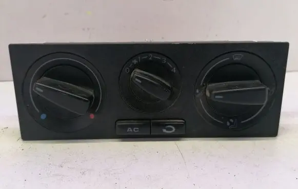 Volkswagen PASSAT B5 Climate control unit 1J0820045G 90151