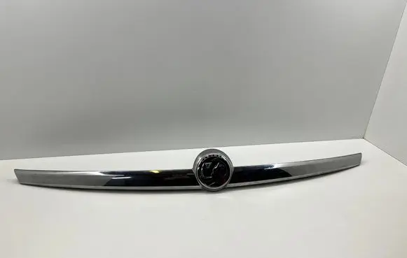 Opel Insignia A Tailgate trim 22803633