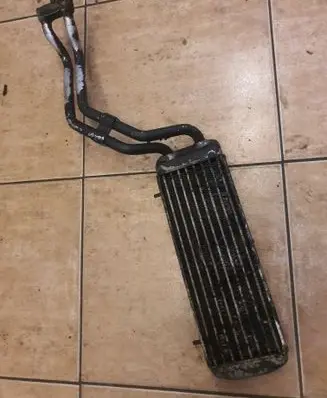 Engine oil radiator