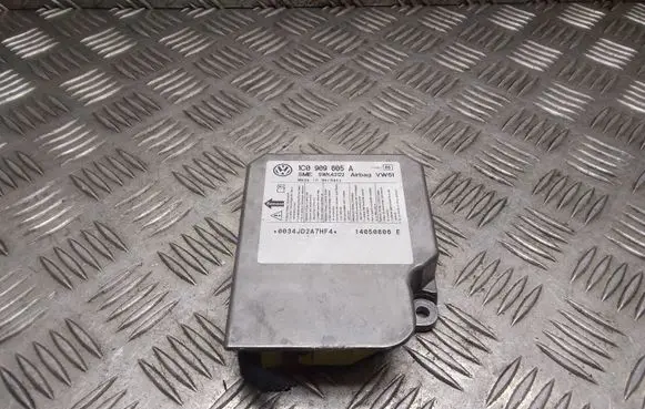 Volkswagen Transporter - Caravelle T5 Airbag control unit/module 1C0909605A