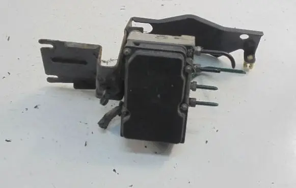 Renault Clio III ABS Pump 8200924578