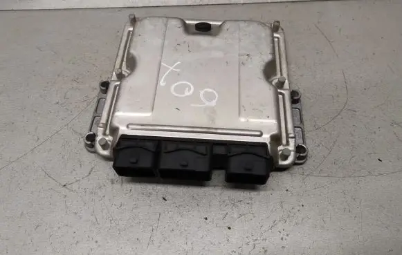 Peugeot 607 Engine control unit/module 0281011516 9652184280