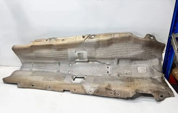 Audi A4 S4 B9 Exhaust heat shield 8J0825661D