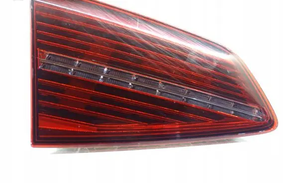 Volkswagen PASSAT B8 Tailgate rear/tail lights 3G5945307