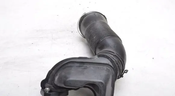 Audi A3 S3 8V Air intake hose/pipe 05E129656A