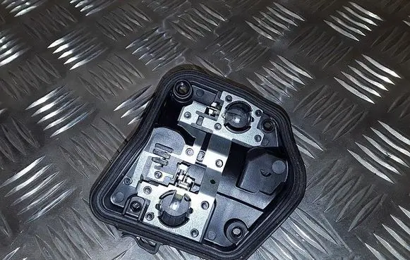 Audi A4 S4 B8 8K Tail light bulb cover holder 166963