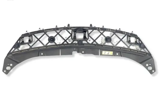 Mercedes-Benz CLA C118 X118 Front bumper mounting bracket A1188851403