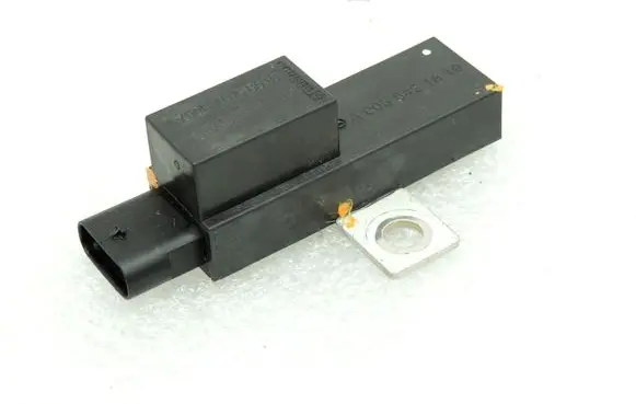 Mercedes-Benz C W205 Fuse box set A0035421819