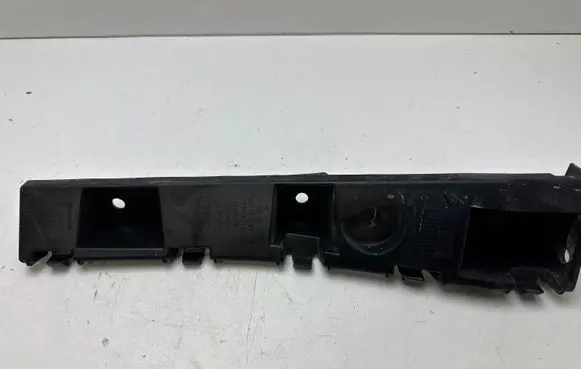 Ford Mustang VI Front bumper mounting bracket FR3B16C067A
