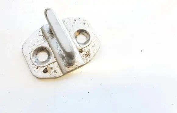 Mercedes-Benz B W246 W242 Front door lock loop/hook striker 11000049b
