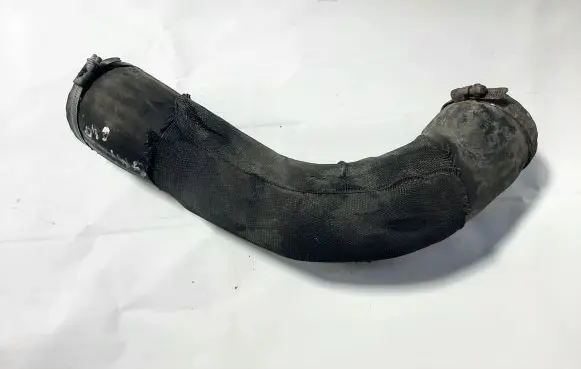 Volvo XC70 Intercooler hose/pipe 31370705
