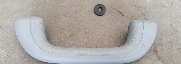 KIA Sorento Front interior roof grab handle