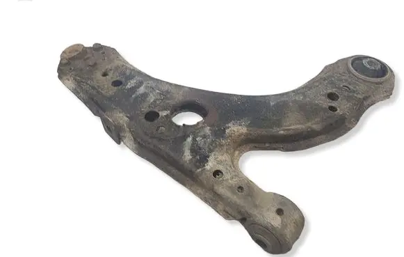 Volkswagen Golf IV Front lower control arm/wishbone 