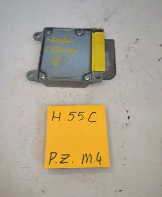 Skoda Octavia Mk1 (1U) Airbag control unit/module 1C0909601