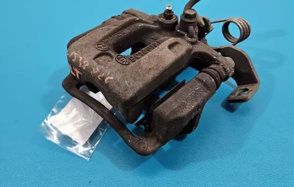 Hyundai Elantra VI Rear brake caliper IMPRK1538826