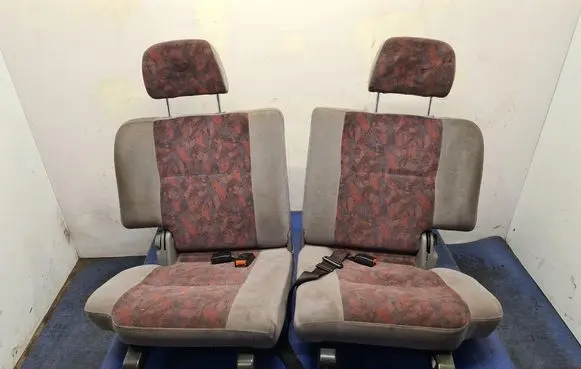 Nissan Terrano Second row seats 
