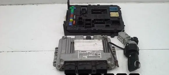 Peugeot 5008 Engine ECU kit and lock set 